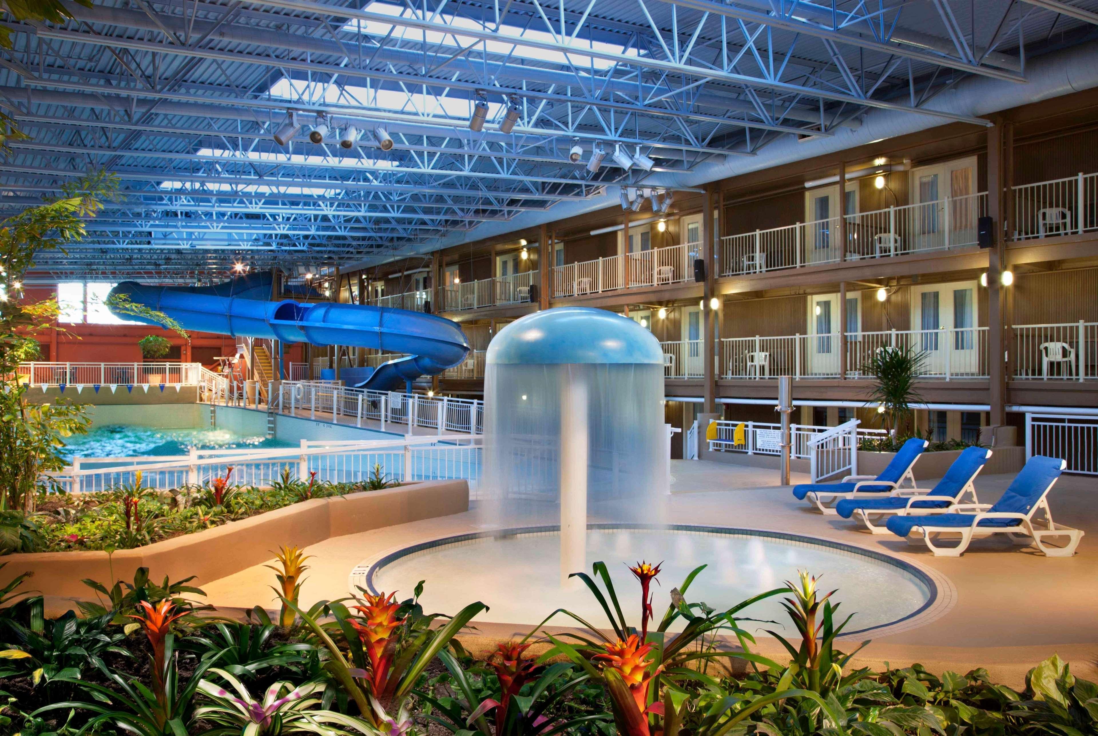 Travelodge By Wyndham Ottawa West Exteriör bild